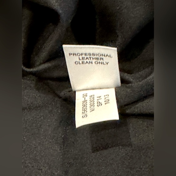 BANANA REPUBLIC Leather Skirt - Picture 5 of 5